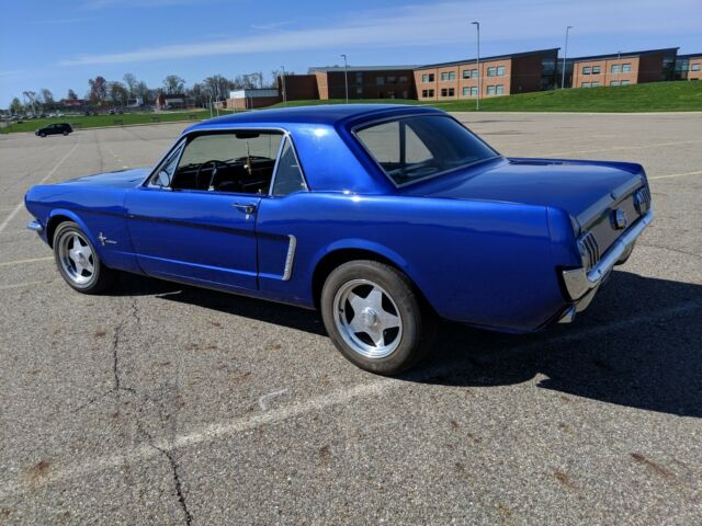 1965 Ford Mustang - photo 2