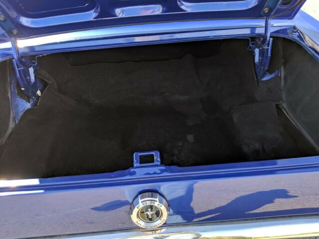 1965 Ford Mustang - photo 3