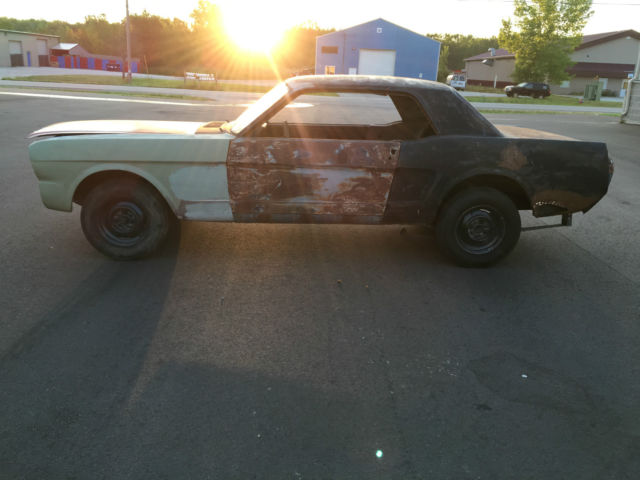 1965 Mustang coupe rolling shell project 1965 Ford Mustang coupe