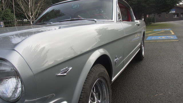 1965 Ford Mustang 2 plus 2 - photo 3