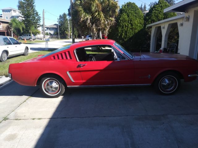 1965 Ford Mustang 2 dr fastback - photo 2