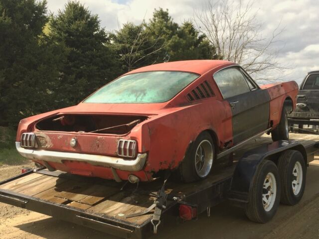 1965 Ford Mustang 2+2 - photo 3