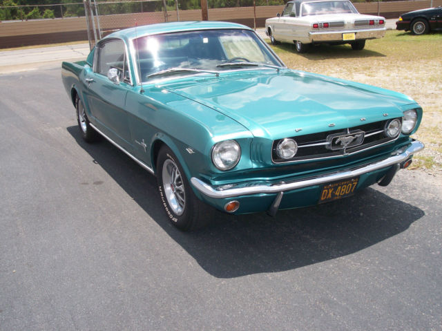 1965 Ford Mustang - photo 3