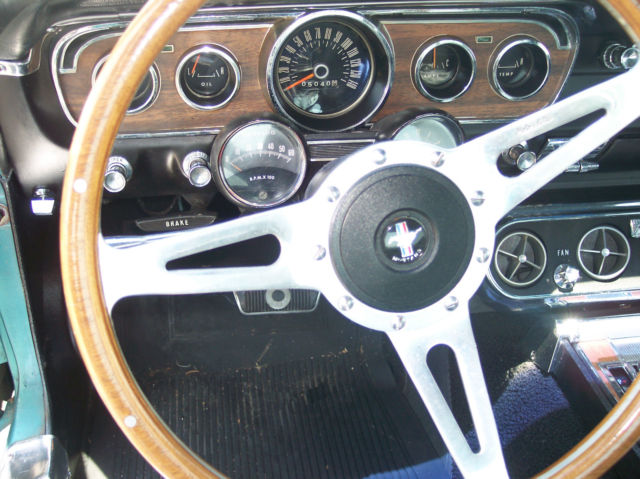 1965 Ford Mustang - photo 4