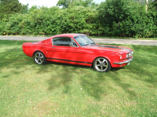 1965 MUSTANG FASTBACK 302/ 5.0 AOD OD 4WDISC BRAKES RACK PINION STEERING 1965 Ford Mustang 2+2