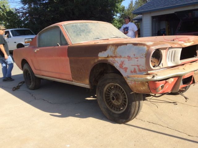 1965 Ford Mustang 2+2 coupe - photo 12