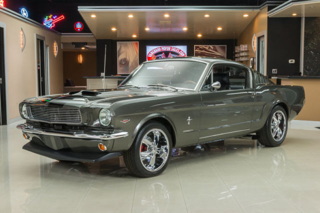 1965 Mustang Fastback Eleanor Look 347 Stroker Auto 4 Wheel Disc Custom WOW 1965 Ford Mustang Fastback