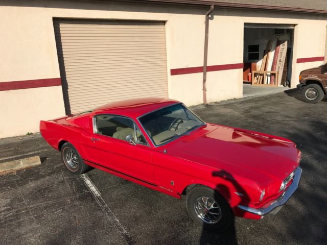 1965 Ford Mustang - photo 2