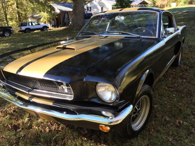 1965 Ford Mustang Base Fastback 2-Door - photo 4