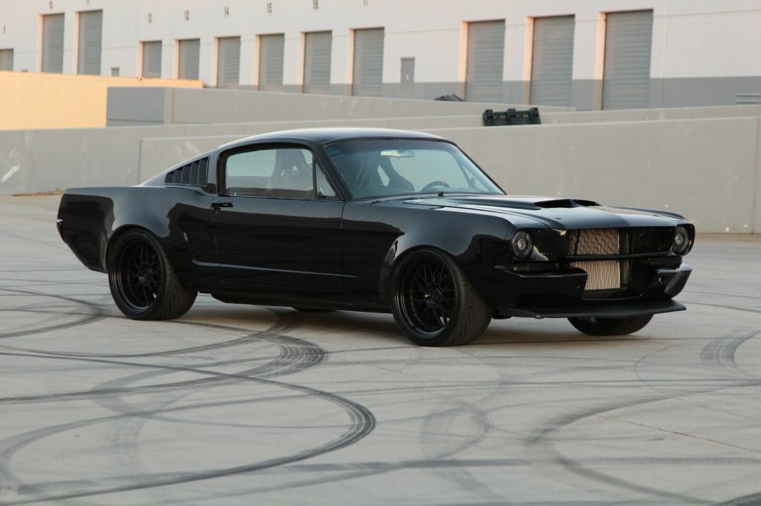1965 Ford Mustang Widebody Pro Touring Show Car - photo 10