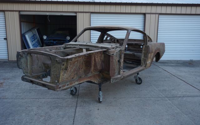 1965 Mustang Fastback Project Car - V8 289 - International Shipping, Clear Title 1965 Ford Mustang Fastback
