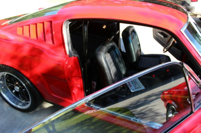 1965 Ford Mustang - photo 12
