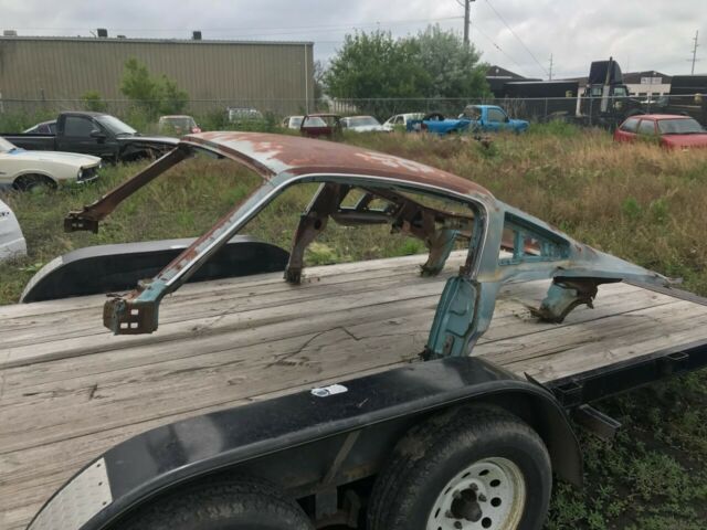 1965 Mustang Fastback roof donor with title and intrerior trim parts & fold down 1965 Ford Mustang