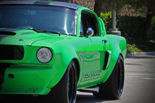 1965 Ford Mustang - photo 12
