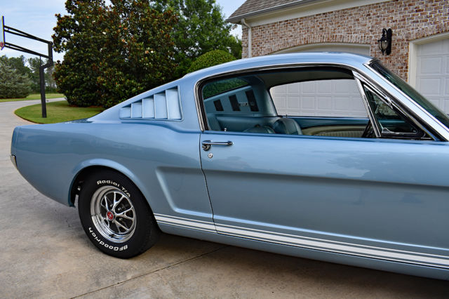 1965 Ford Mustang GT - photo 9