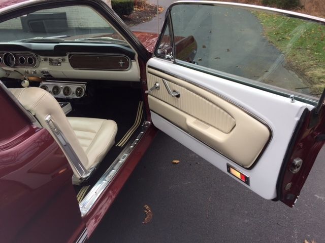 1965 Ford Mustang GT - photo 12