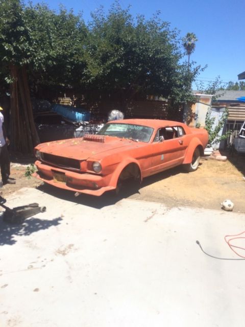 1965 mustang, old street racer, big project. 1965 Ford Mustang
