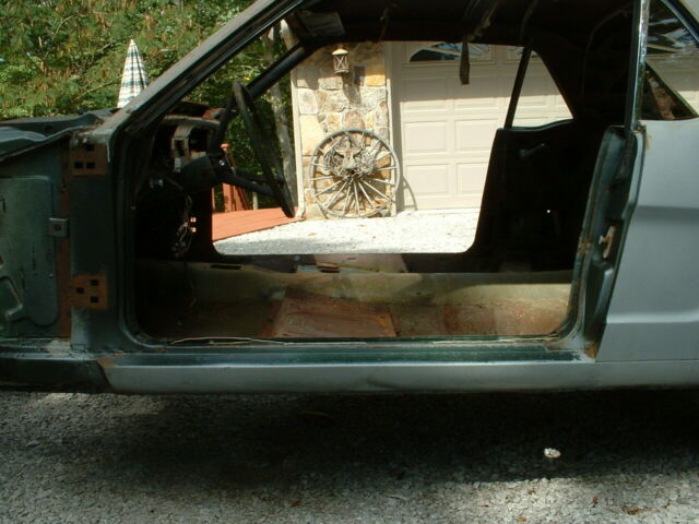 1965 Ford Mustang - photo 3
