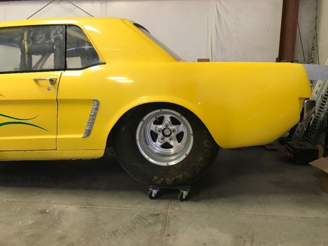 1965 Ford Mustang - photo 3