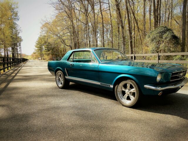 1965 Ford Mustang - photo 3
