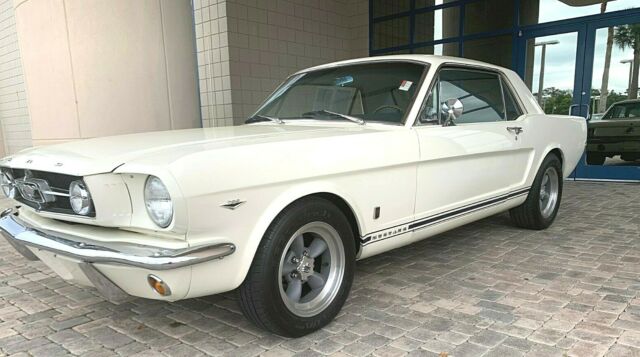 1965 Ford Mustang GT - photo 3