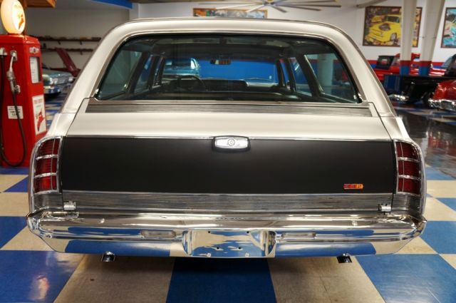 1965 Oldsmobile Custom Cruiser - photo 5