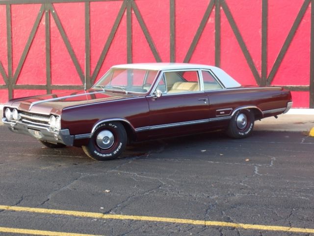 1965 Oldsmobile 442 -RARE FIND-POST CAR-VERY SOLID- SEE VIDEO - photo 3