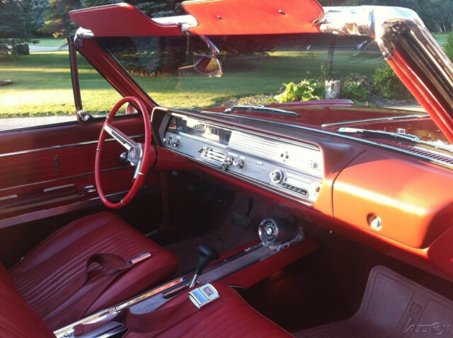 1965 Oldsmobile 442 Convertible - photo 5
