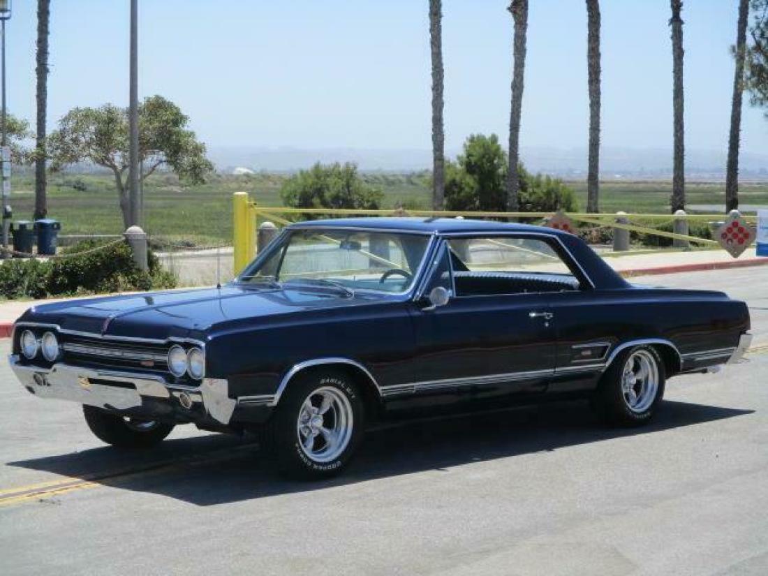1965 Oldsmobile Cutlass 442 - photo 2
