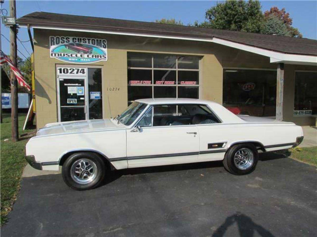 1965 Oldsmobile Cutlass 442 - photo 4