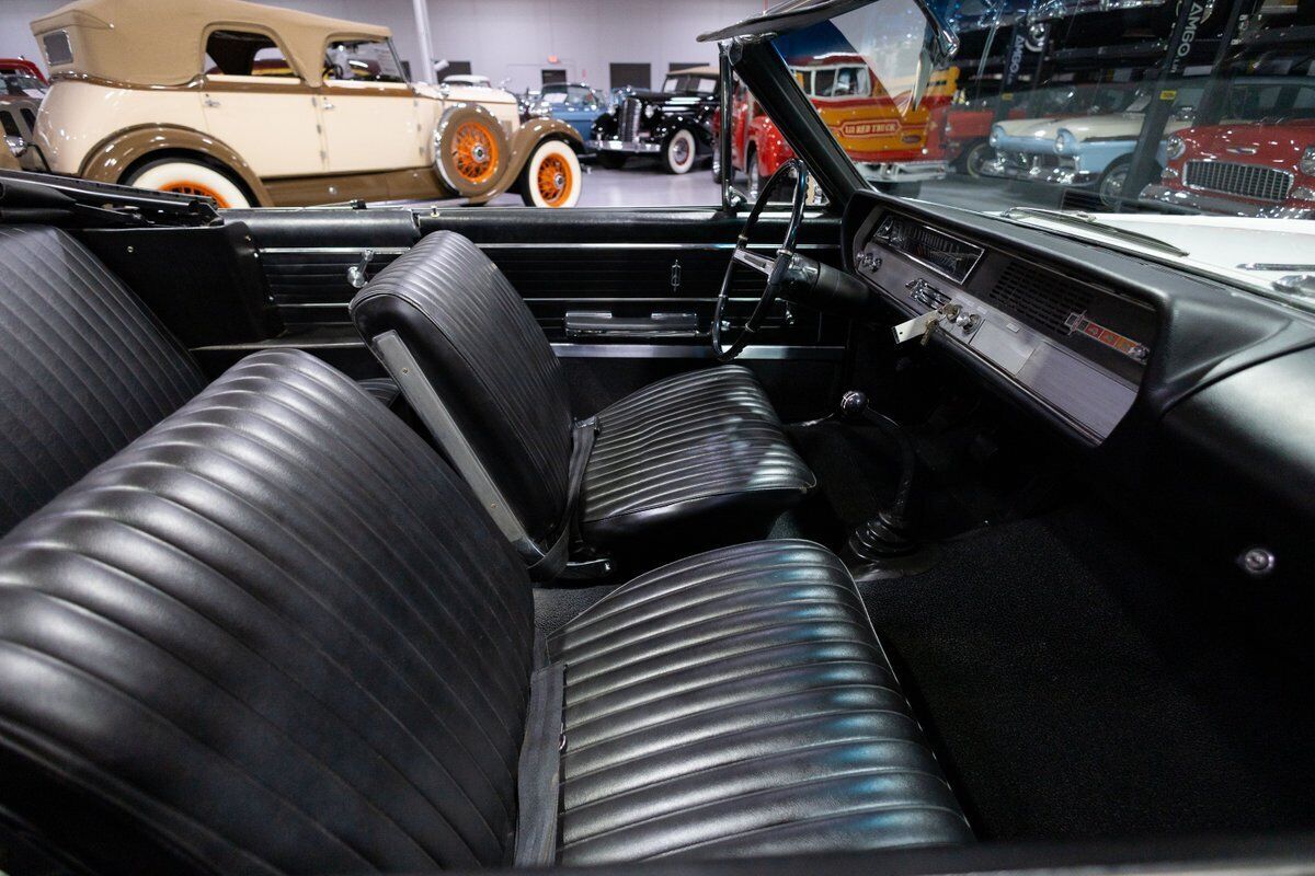 1965 Oldsmobile Cutlass 442 Convertible - photo 12