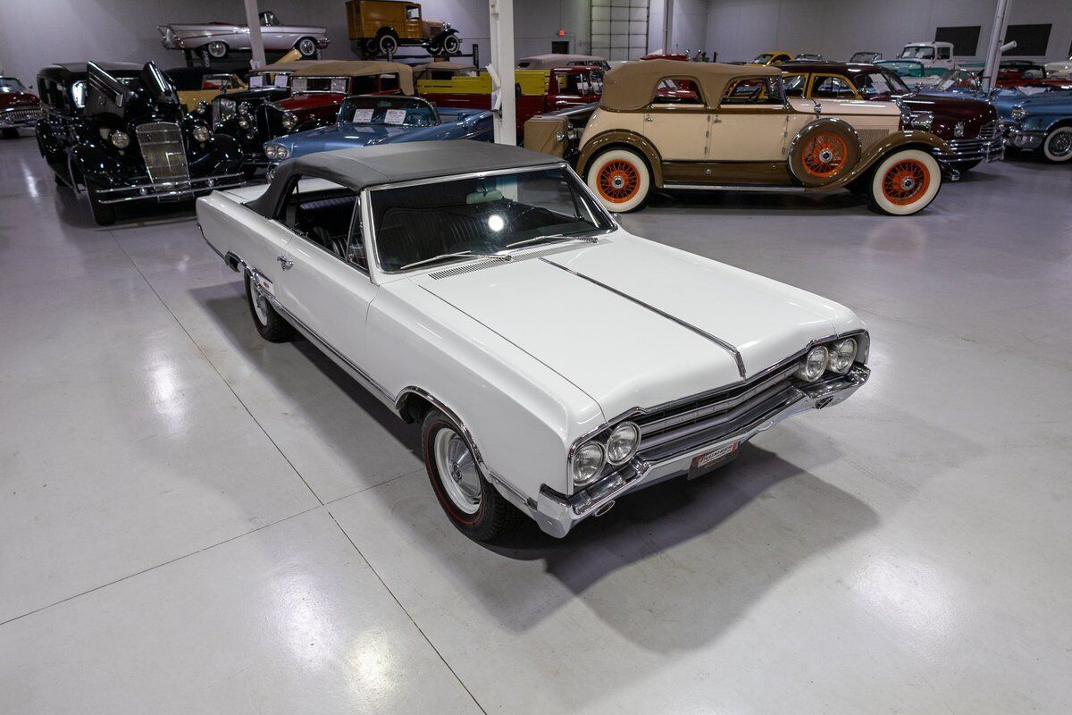 1965 Oldsmobile Cutlass 442 Convertible - photo 6