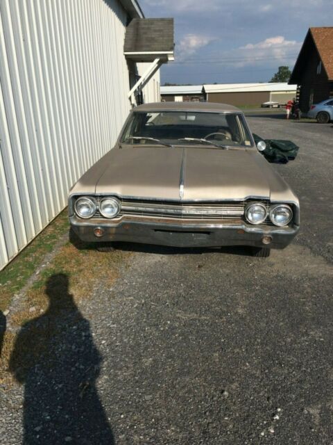 1965 Oldsmobile Cutlass - photo 2