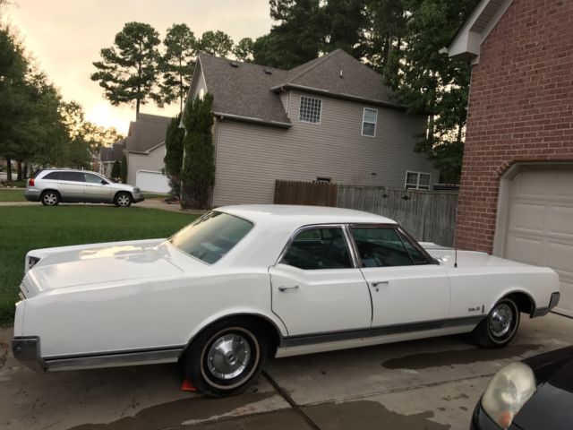 1965 Oldsmobile Eighty-Eight Holiday - photo 4