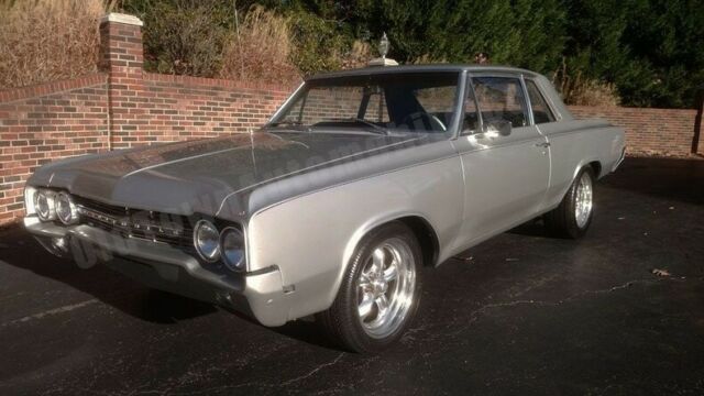 1965 Oldsmobile Cutlass --