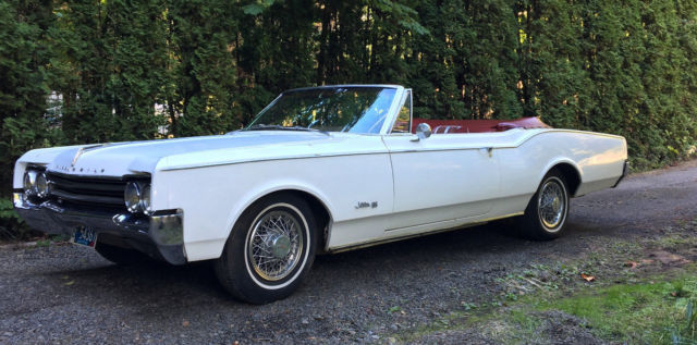1965 Oldsmobile Jetstar 88 Convertible 1965 Oldsmobile Eighty-Eight Jetstar Convertible