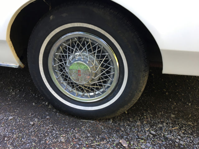 1965 Oldsmobile Eighty-Eight Convertible - photo 10