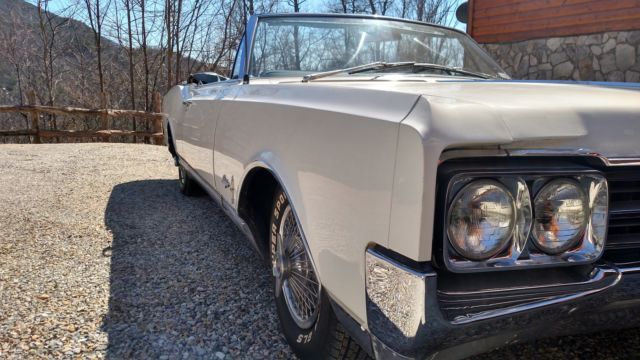 1965 Oldsmobile Starfire - photo 3