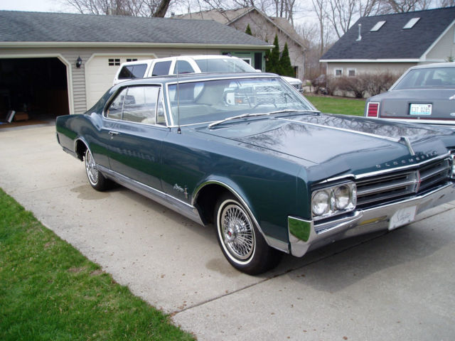 1965 Oldsmobile Starfire *NO RESERVE!!!! 1965 Oldsmobile Starfire