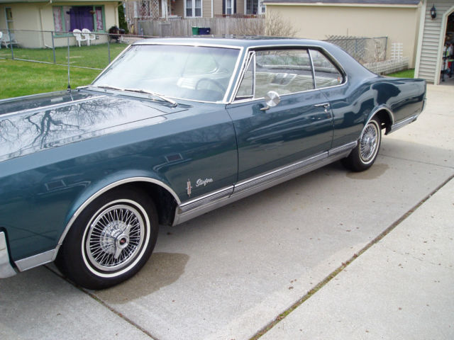 1965 Oldsmobile Starfire - photo 2