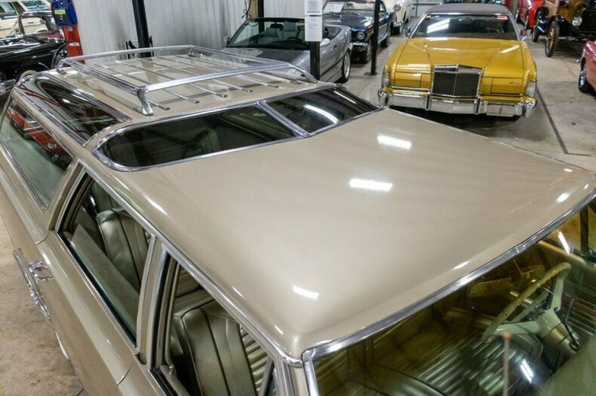 1965 Oldsmobile Vista Cruiser - photo 10