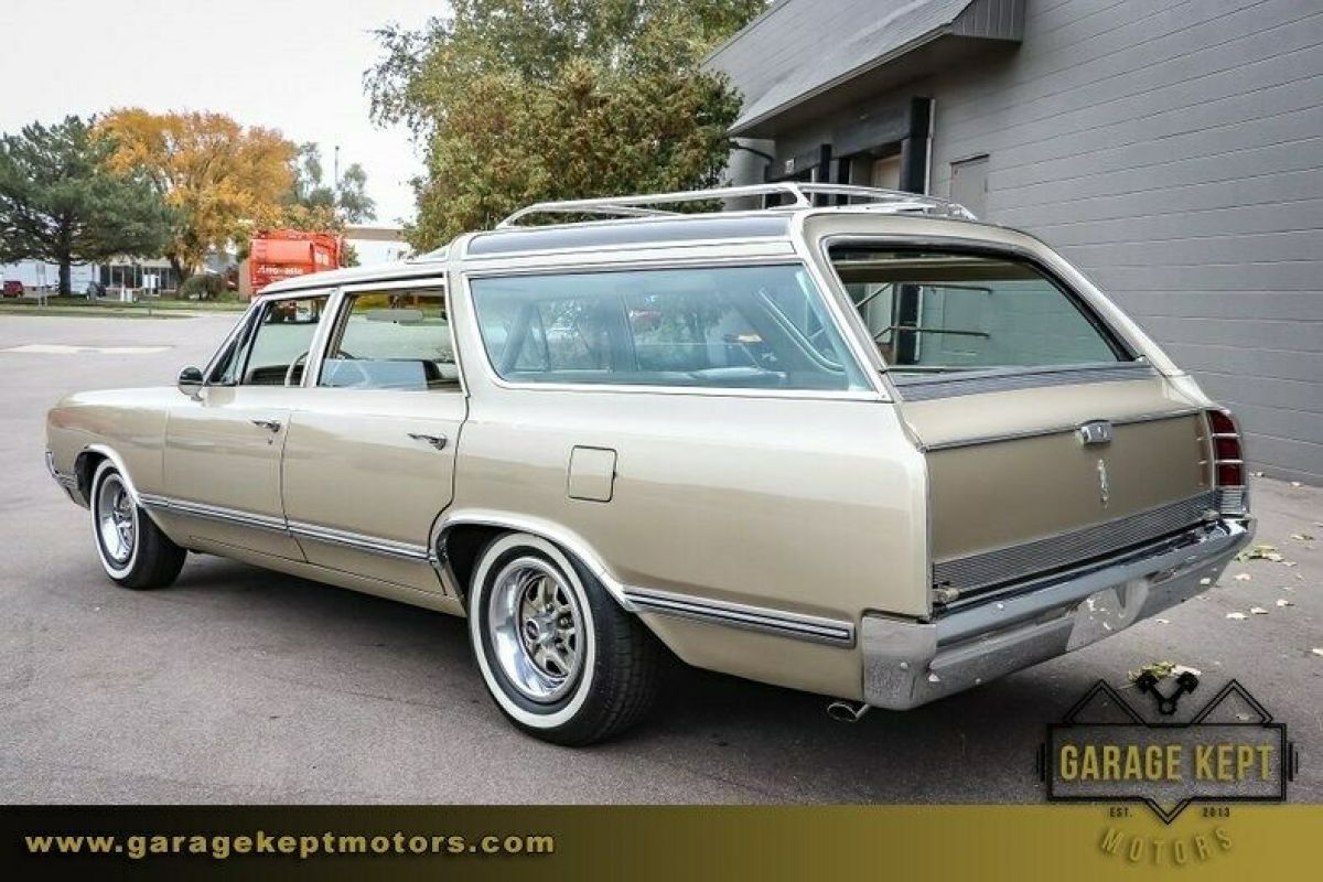 1965 Oldsmobile Vista Cruiser - photo 5