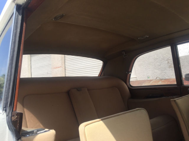 1965 Rolls-Royce Phantom - photo 9