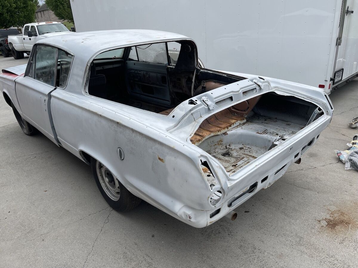 1965 Plymouth Barracuda fastback - photo 4