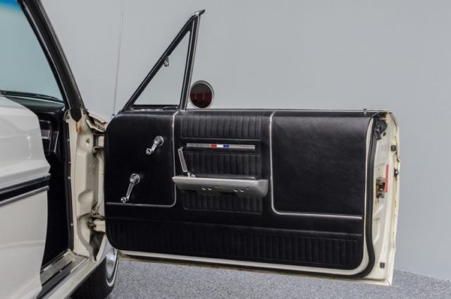 1965 Plymouth Fury III - photo 12