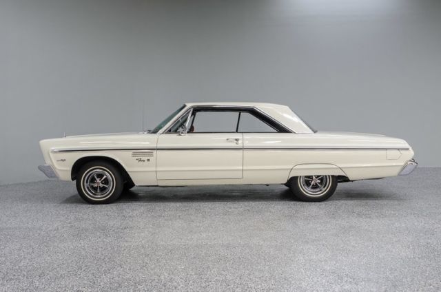 1965 Plymouth Fury III - photo 3