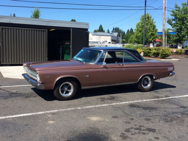 1965 Plymouth Satellite 426 Wedge 4 speed 1965 Plymouth Satellite