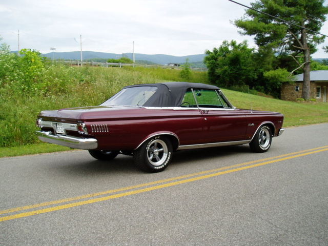 1965 Plymouth Satellite 2-Door Convertible - photo 2