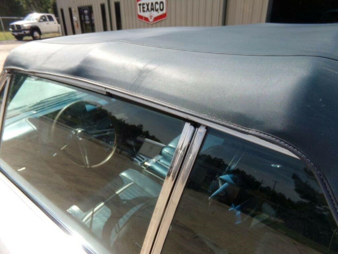 1965 Plymouth Sport Fury Convertible - photo 10