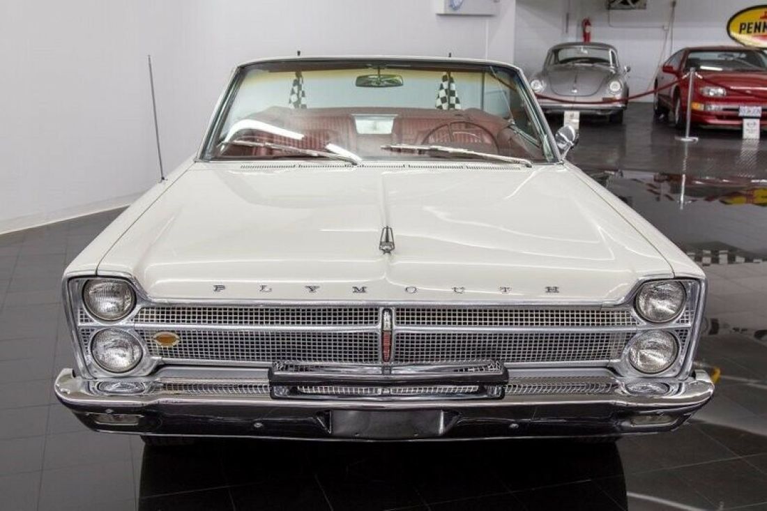 1965 Plymouth Fury Convertible Pace Car - photo 3